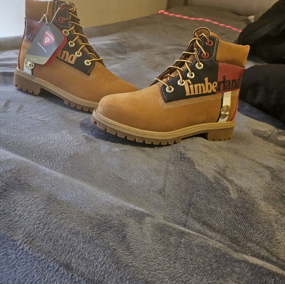 Women's Timberland Boots "SOLD" - Picture 5 of 5